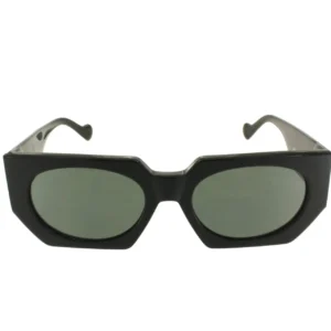 Maeve C1 Black